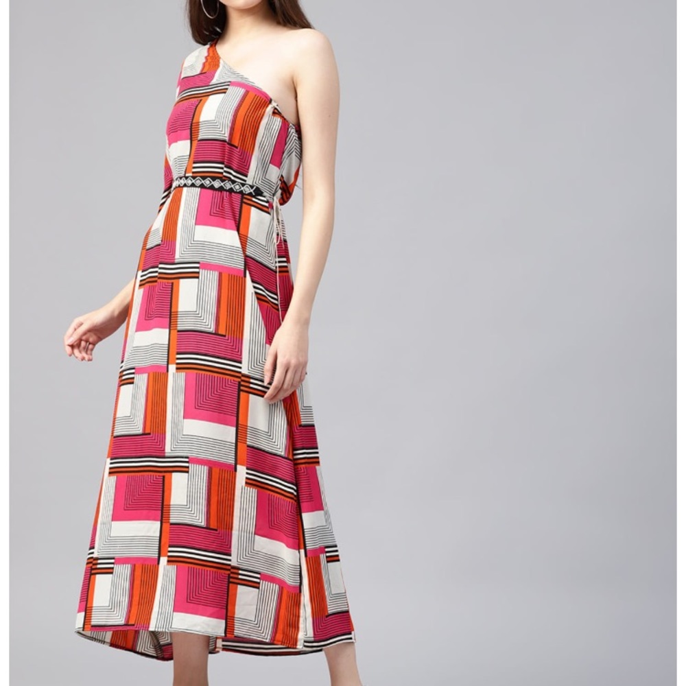 one shoulder dress - Picture 5 of 8